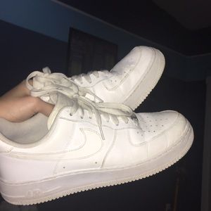 Women’s⭐️Air Force 1⭐️ all white 🌨 ‘07 AF1 Nike